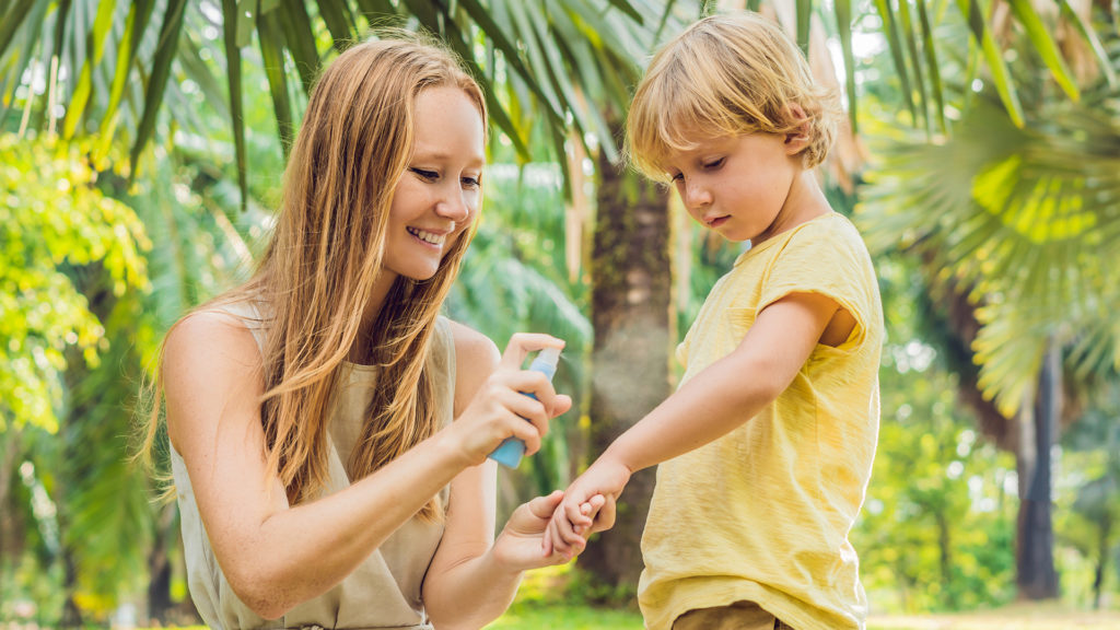 Wakacje z dzieckiem – 10 rzeczy, które warto zabrać